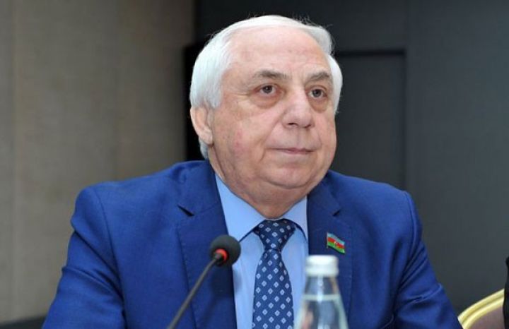 “Sahibkarları süründürürlər”