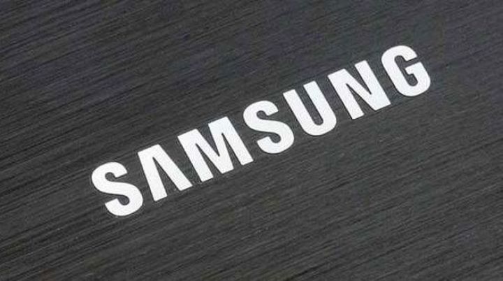 “Samsung”un əməliyyat gəlirləri rekord həddə artıb