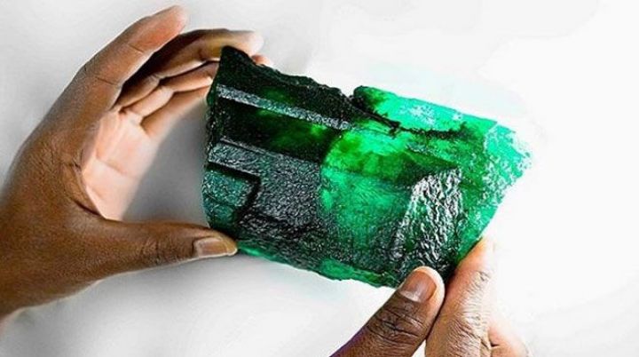 1.1 kq-lıq zümrüd tapılıb