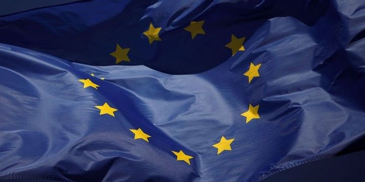 Avro Bölgəsi iqtisadiyyatı 2-ci rübdə proqnoza paralel artıb