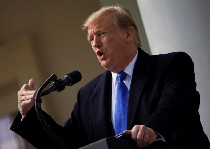 Tramp-dan Boeing-ə yeni marka tövsiyyəsi 