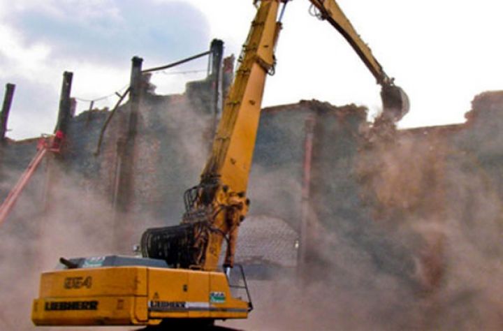 Bayılda 98 ev söküləcək