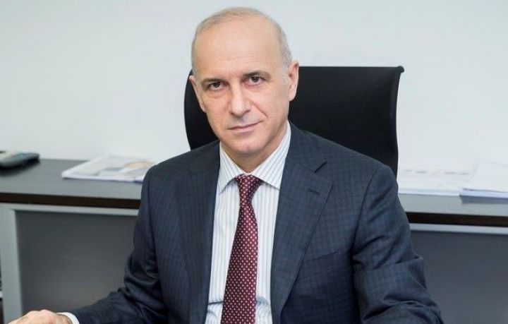 "010" kodu ilə nömrələri yaxın vaxtlarda satışa çıxaracağıq"