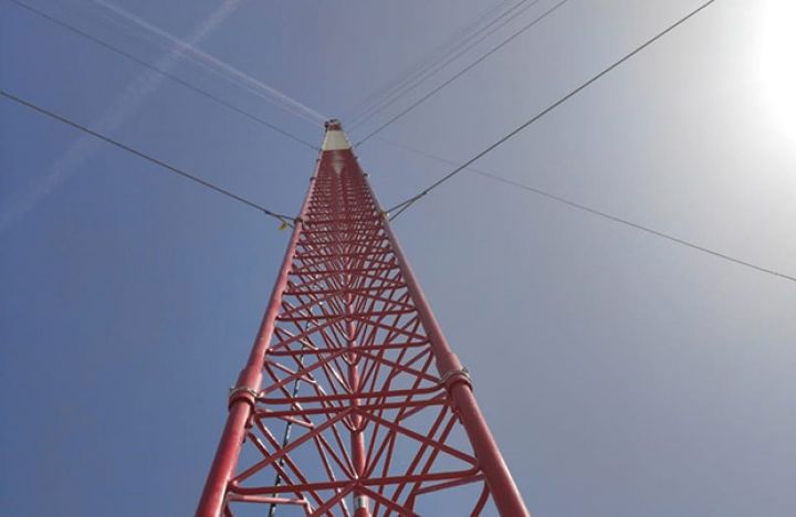 Külək turbinlərinin tikiləcəyi ərazilərdə stansiyalar quraşdırılıb