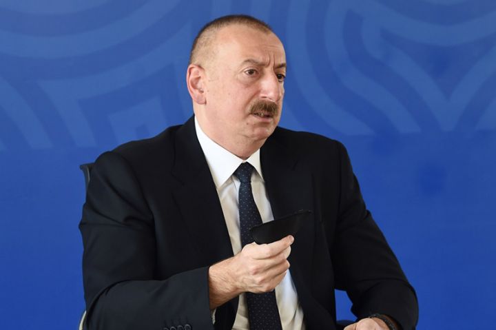 "Gəlirlərimiz azalır"