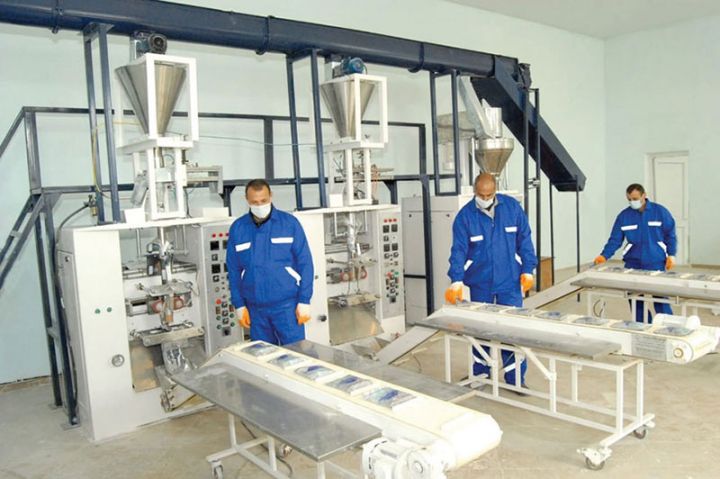 9 ayda 2477 ton üyüdülmüş duz satıb