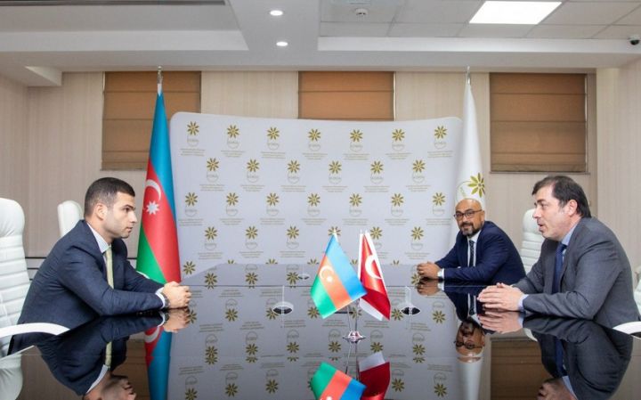 KOBİA-nın sədri "Albayrak İnşaat" şirkətinin baş direktoru ilə görüşüb