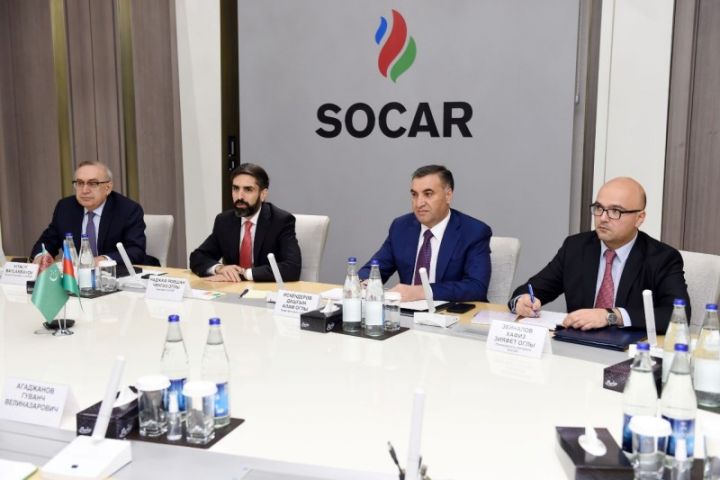 SOCAR-ın prezidenti  “Türkmənqaz” Dövlət Konserninin sədri ilə görüşüb