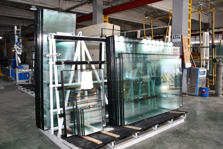 Zəngilandakı aeroportun tikintisində yerli istehsal şüşə paketlərdən istifadə olunub