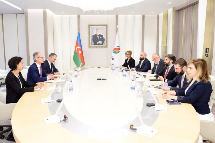 SOCAR-ın prezidenti “TotalEnergies” şirkətinin kəşfiyyat və hasilat üzrə prezidenti ilə görüşüb