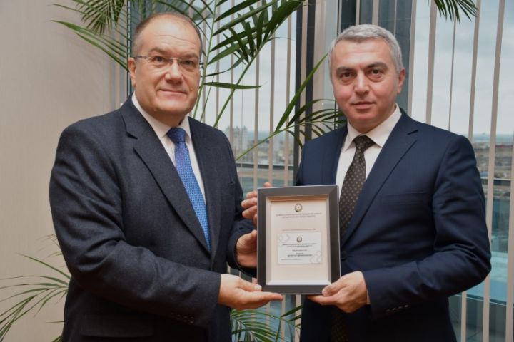 Türkiyənin tanınmış dərman şirkəti Pirallahıda zavod inşa edəcək