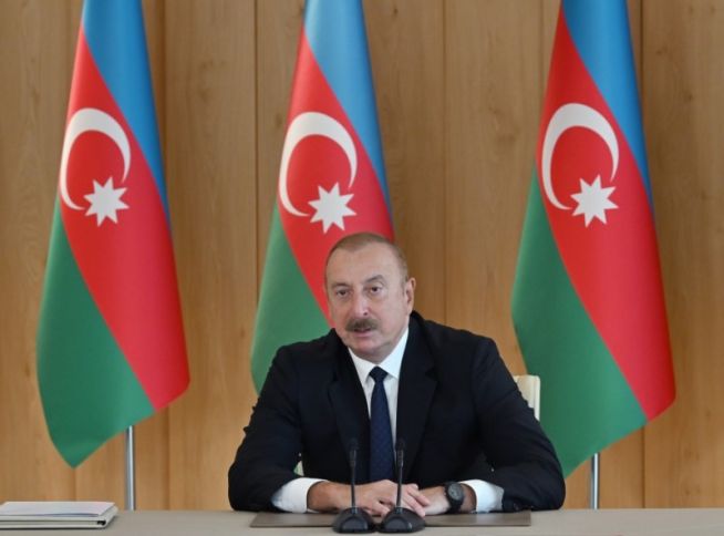 "Bizim borcumuz cəmi 6,7 milyard dollardır"