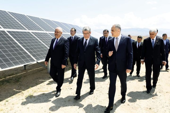 Azərbaycanda Günəş Elektrik Stansiyası istifadəyə verildi