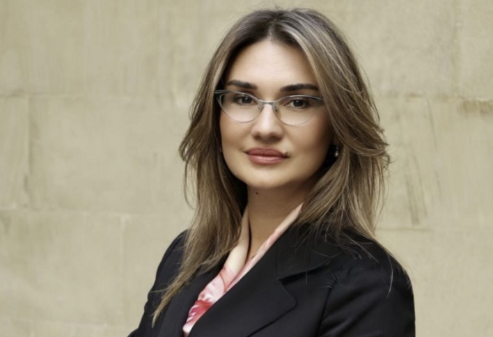 Fuad Xəlilovun yerinə Yuliya Pasternak gətirildi