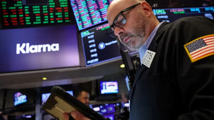 ABŞ bazarlarında yüksəliş: Dow Jones yeni rekord səviyyəyə çatıb