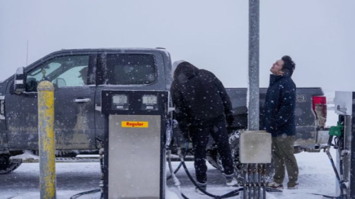 ABŞ-da benzinin qiyməti 4 dolları keçdi