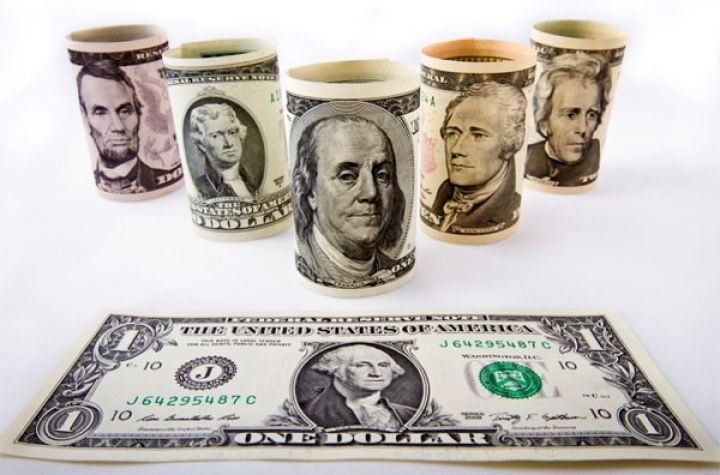 Rəsmi məzənnələr açıqlandı