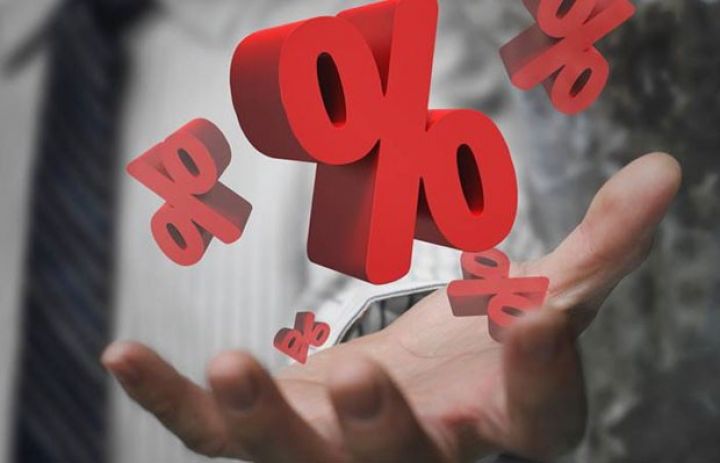 "7 faizlə aldıqları pulu 29 faizlə kreditə verirlər"