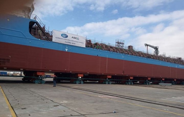 Azərbaycan istehsalı “Laçın” suya salındı