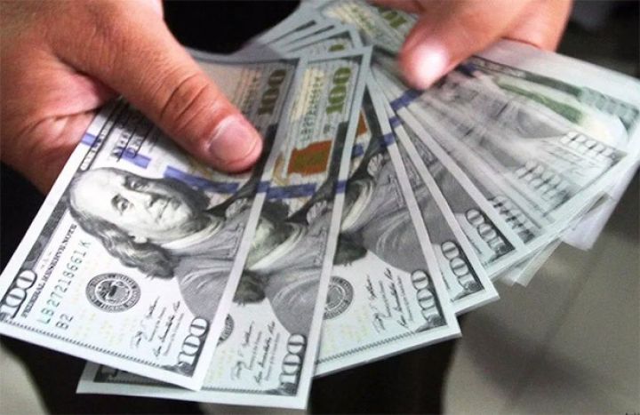 Dolların sabaha olan rəsmi məzənnəsi açıqlandı