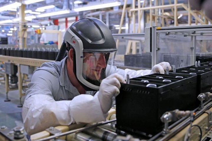 Azərbaycanda akkumulyator zavodu tikiləcək
