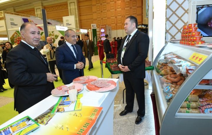 Azərbaycanın Türkmənistanla ticarət dövriyyəsi 5 dəfədən çox artıb